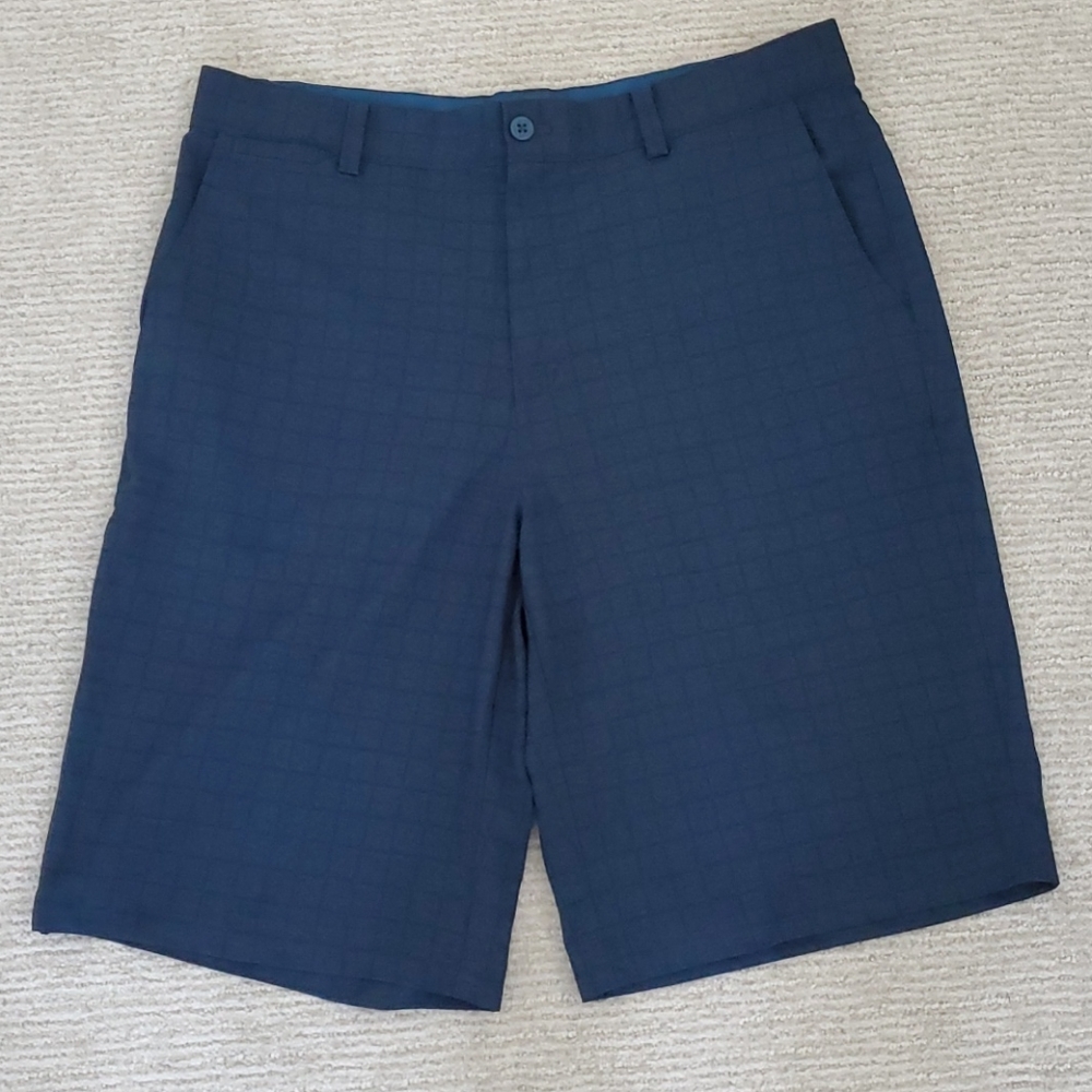 Men's Nike Dri Fit golf shorts